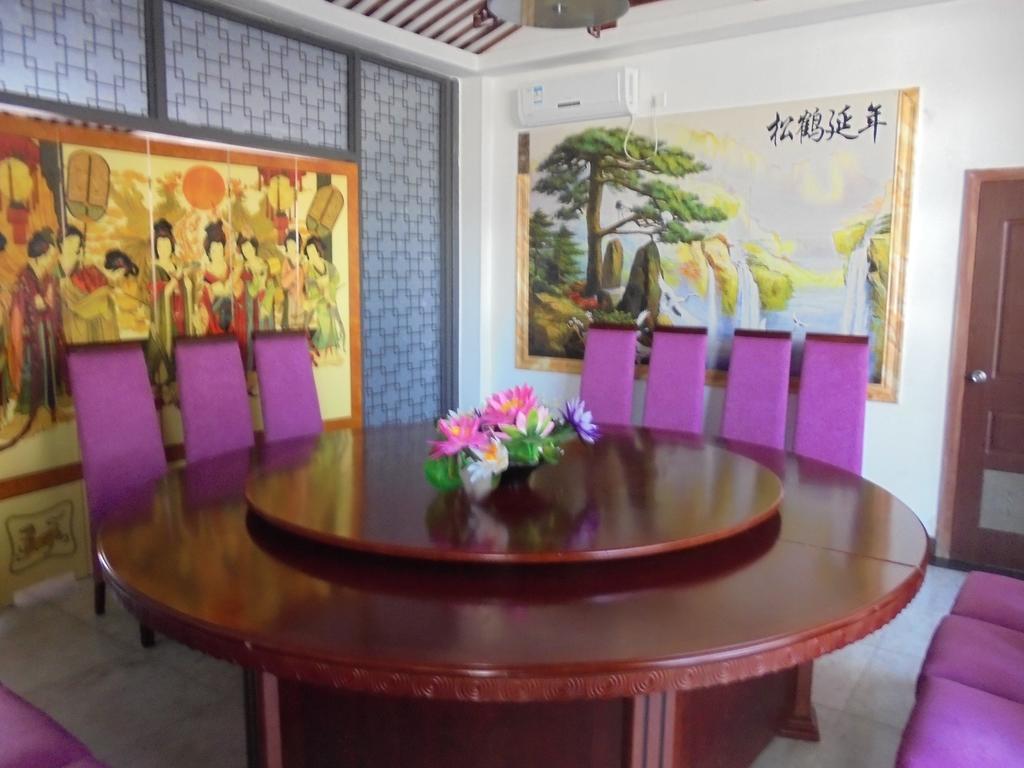 Golden Chopsticks Hotel ليفينغستون المظهر الخارجي الصورة