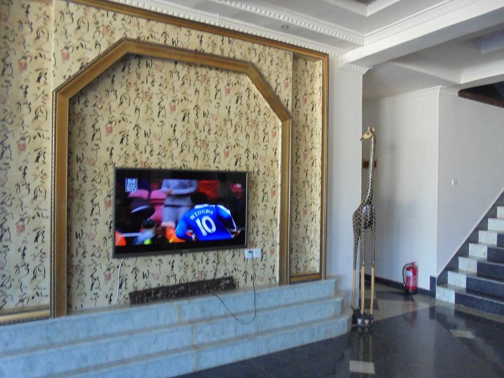 Golden Chopsticks Hotel ليفينغستون المظهر الخارجي الصورة